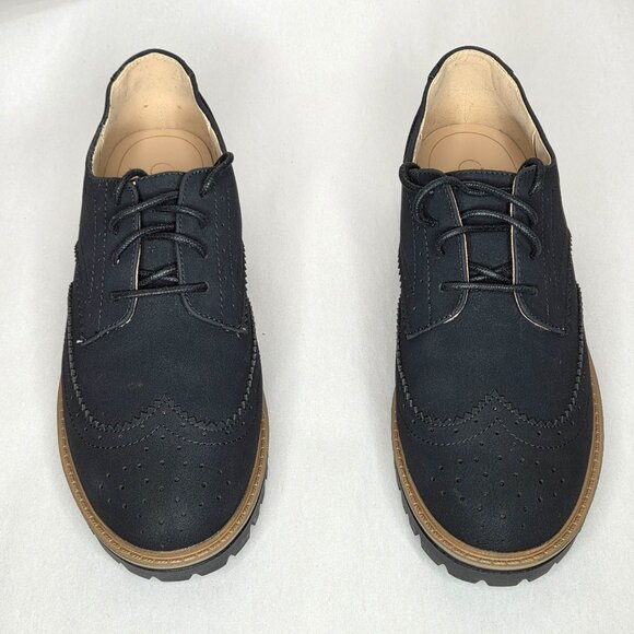 NWT Journee Women's Claudiya Black Wingtip Oxford Loafer - Picture 2 of 7